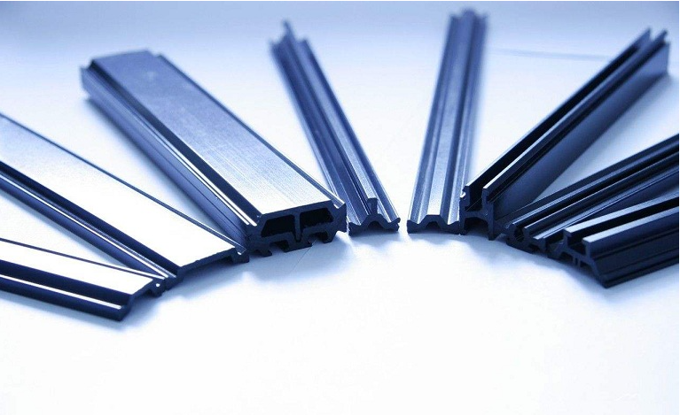 鋁、原鋁、電解鋁、鋁錠、氧化鋁的介紹及區(qū)別