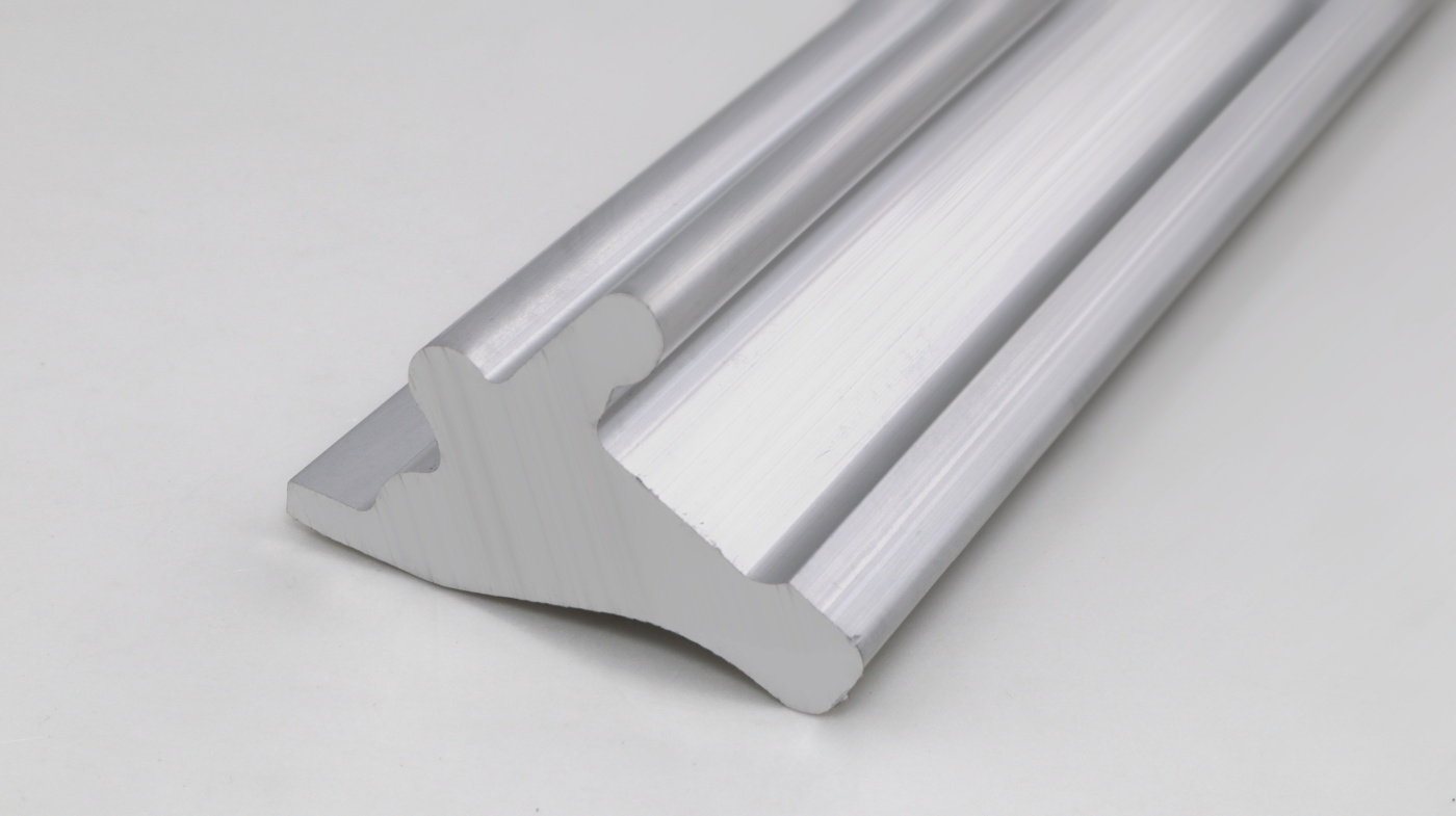 鋁合金異型材是什么意思? 鋁合金異型材是什么意思?